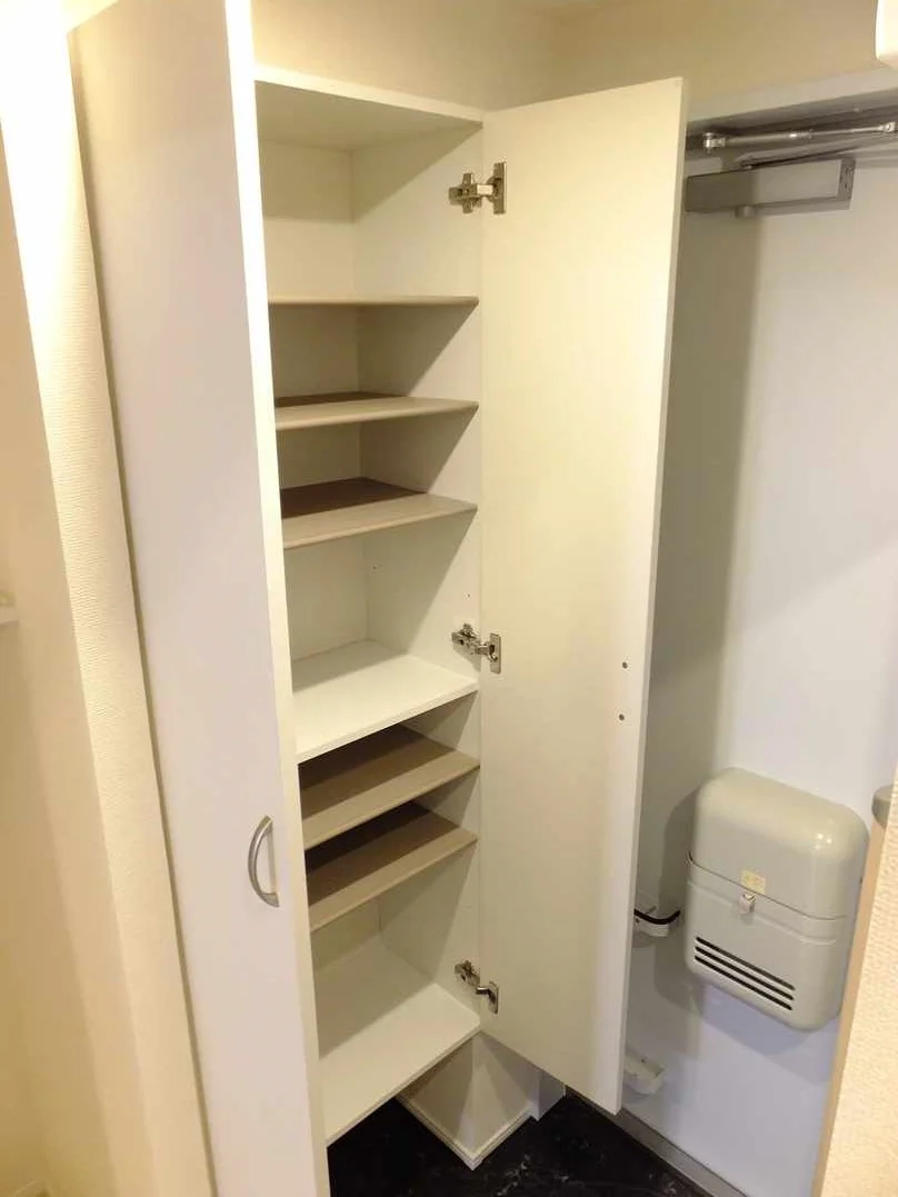 シューズボックス