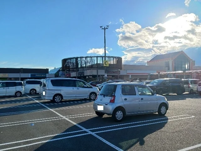 イオンタウン弥冨まで1270m