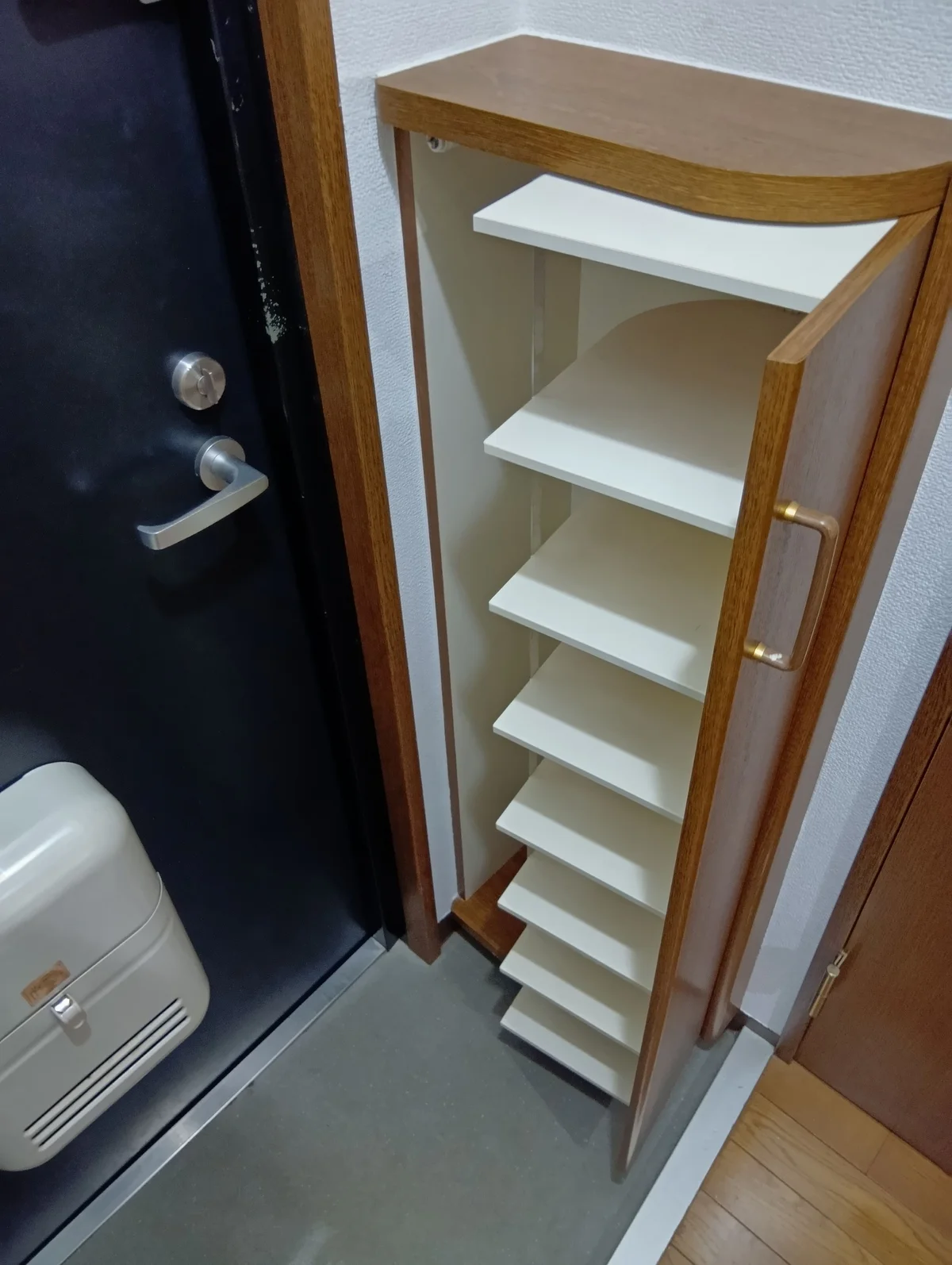 シューズボックス