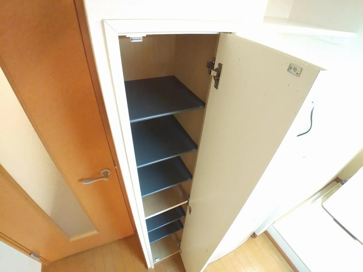 シューズボックス