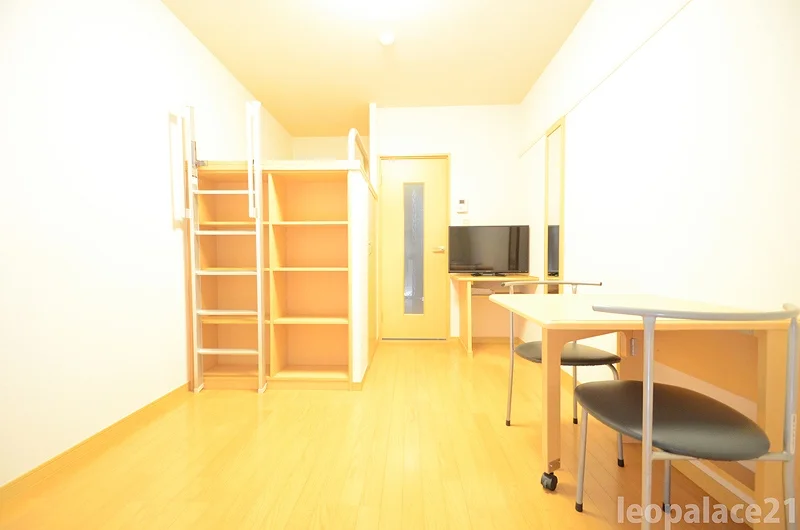 実際のお部屋と異なる場合が御座います