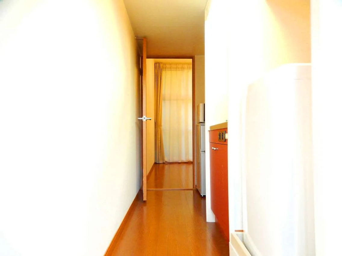 すっきりとした廊下