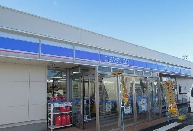 ローソン八戸内舟渡店まで450m