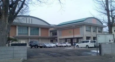 福島市立第三中学校まで2000m