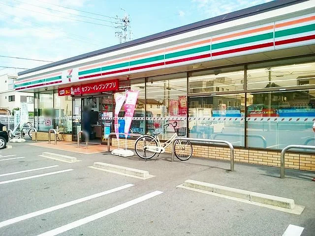 セブンイレブン稲沢駅前２丁目店まで510m