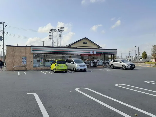 セブンイレブンまで865m