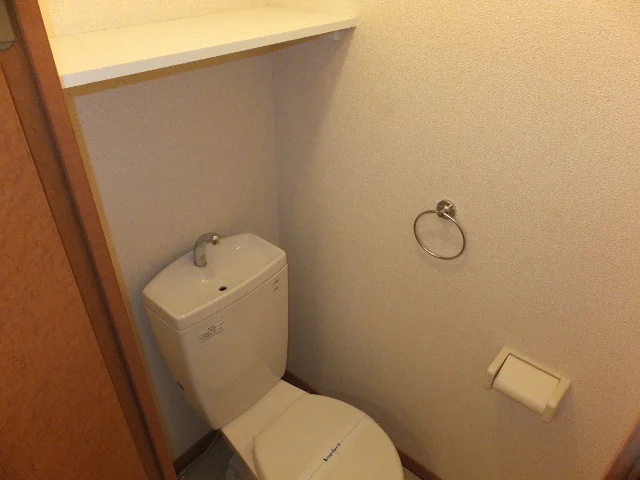 バス・トイレ別のお部屋です。