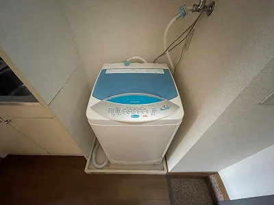 洗濯機。部屋毎にメーカー、大きさは異なります。