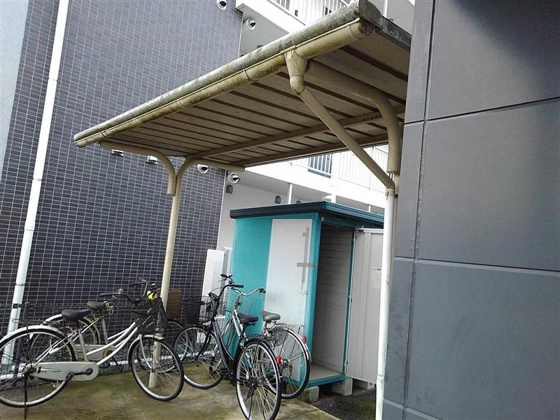 駐輪場完備