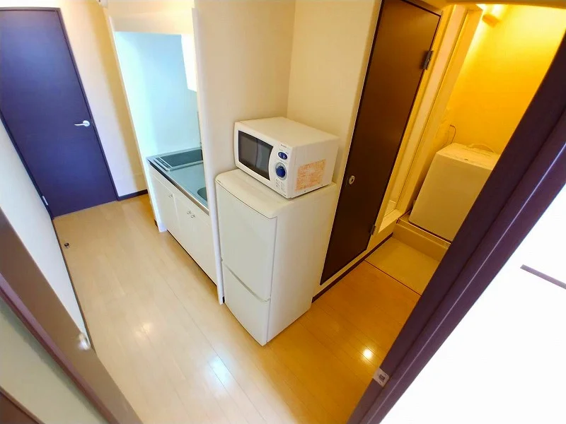 キッチン周辺　※写真は家具家電付