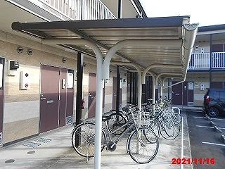 屋根付き駐輪場