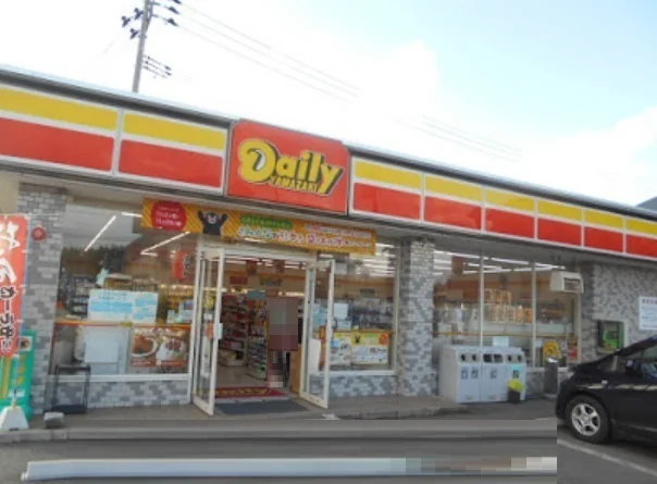 デイリーヤマザキ柳田川崎店まで300m