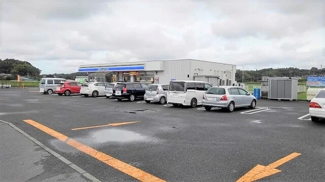 ローソン 成田飯岡店まで500m