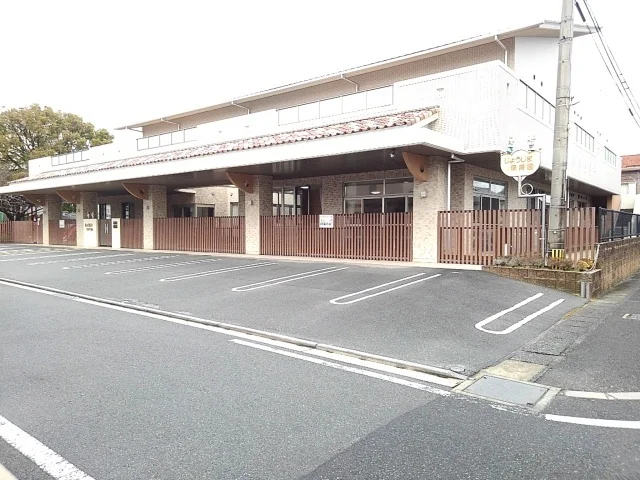 城島保育園まで670m
