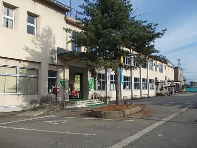 横手市役所　十文字地域局まで1300m