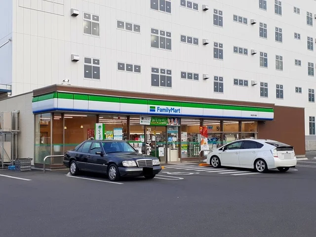 ファミリーマート神辺川南店まで750m