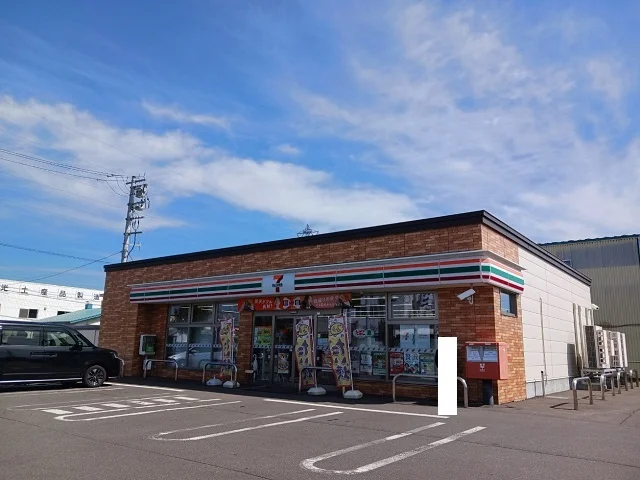 セブンイレブン旭川東光２条店まで450m