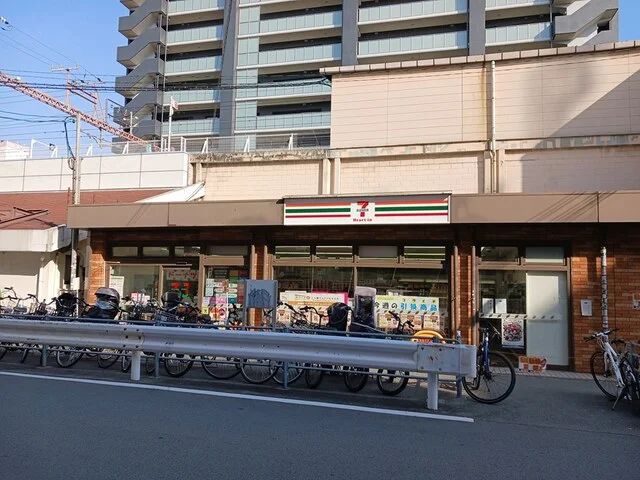 セブンイレブン寺田町駅北口店まで170m