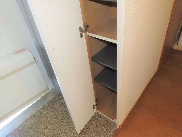 シューズボックスあり