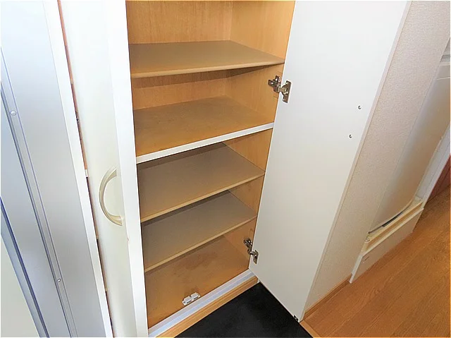 シューズボックスあり