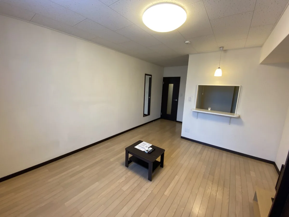 設備・仕様は号室により異なる為、現況を優先致します。