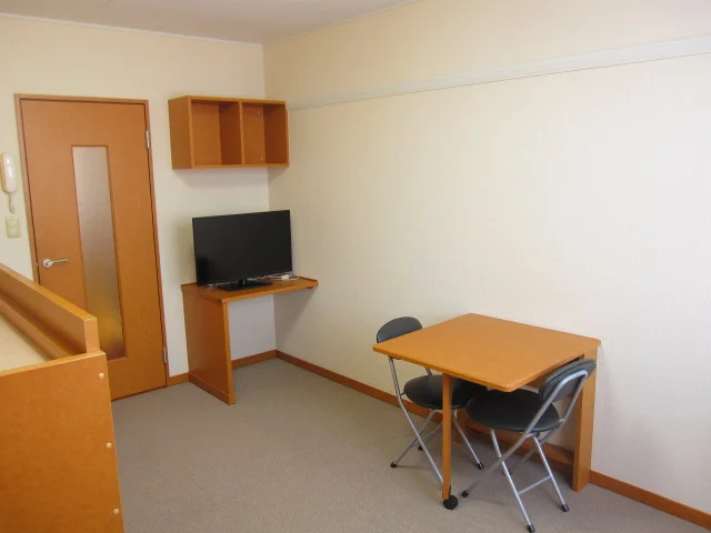 TVサイズ・デザイン異なる場合があります。