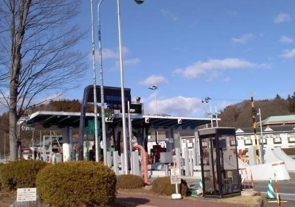 二本松インターチェンジまで6000m