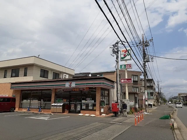 セブンイレブン　東川口4丁目店まで800m