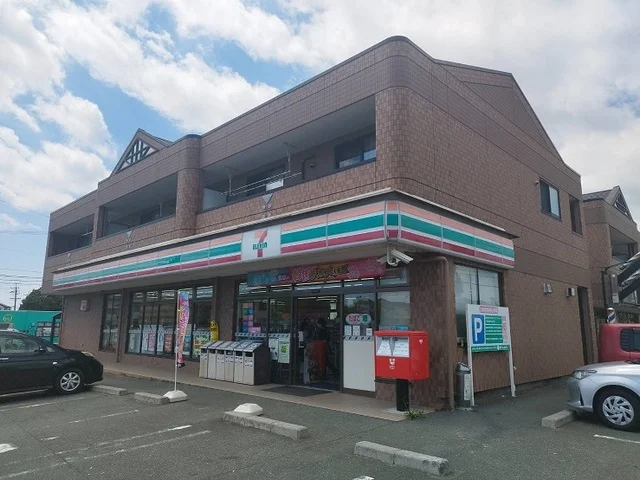 セブンイレブンまで260m