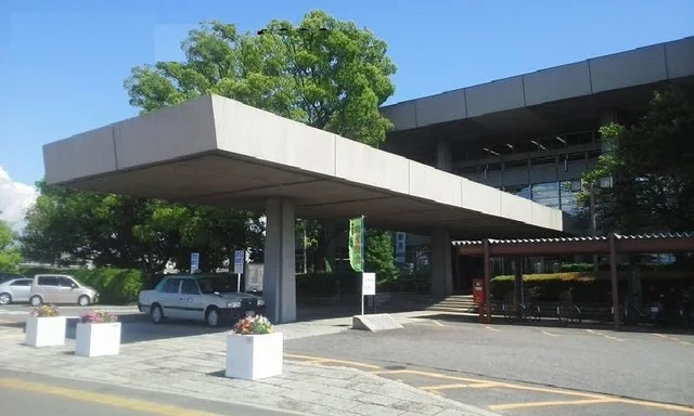 稲沢市役所まで950m