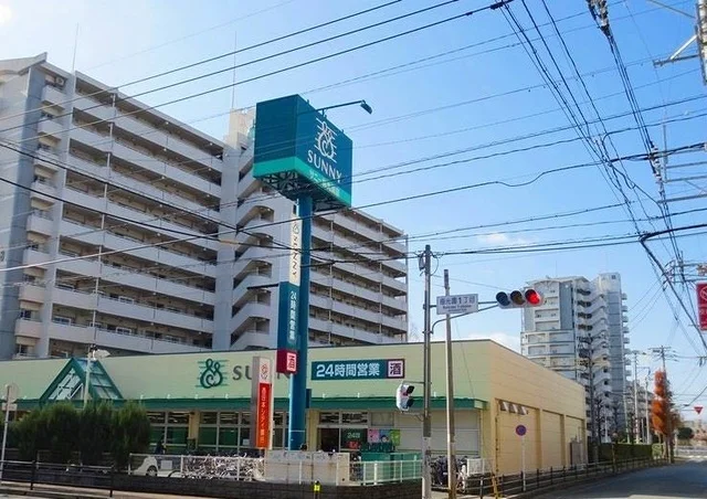 サニー梅光園店まで210m