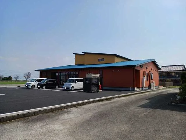 ステラキッズ三神まで66m