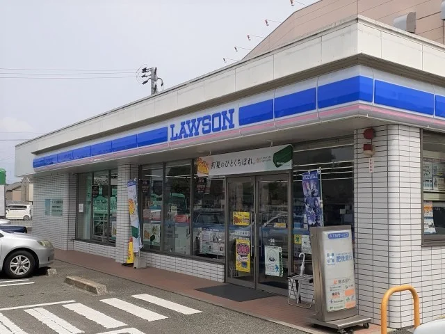 ローソン 光の森店まで700m