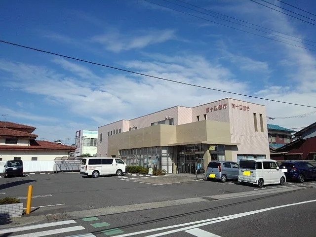 百十四銀行丸亀南支店まで1600m