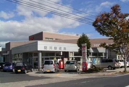 斐川郵便局まで3300m