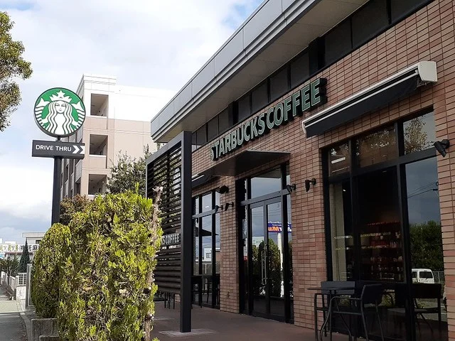 スターバックス熊本インター店まで1100m