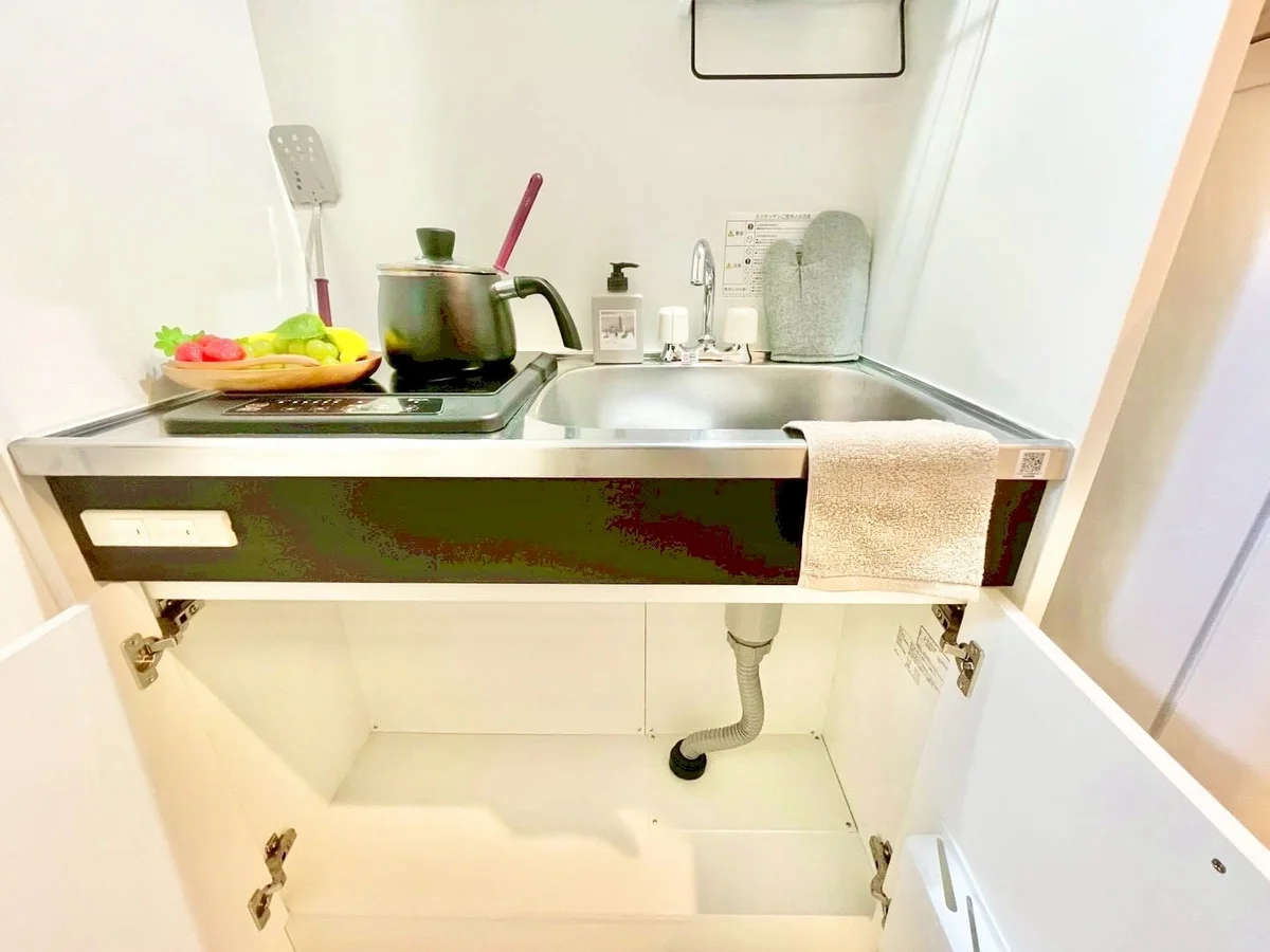 ※撮影用の観察植物・食器調理器具・雑貨類等はございません。※写真は現況優先