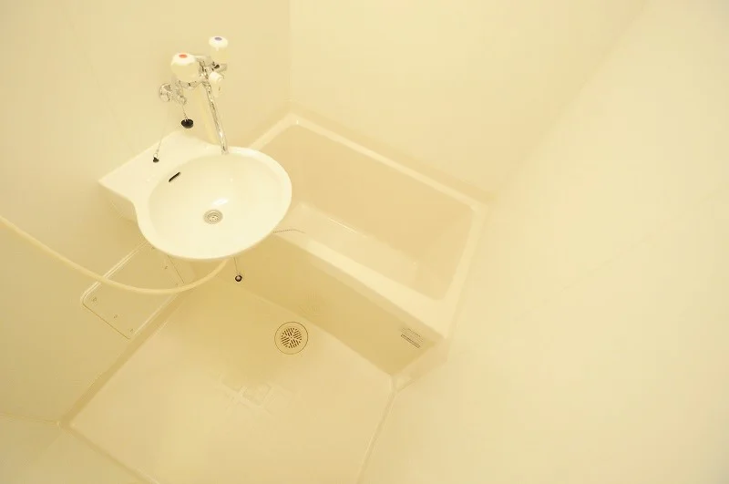 同タイプ物件の為、形状や間取寸法、色調等が実際とは異なります