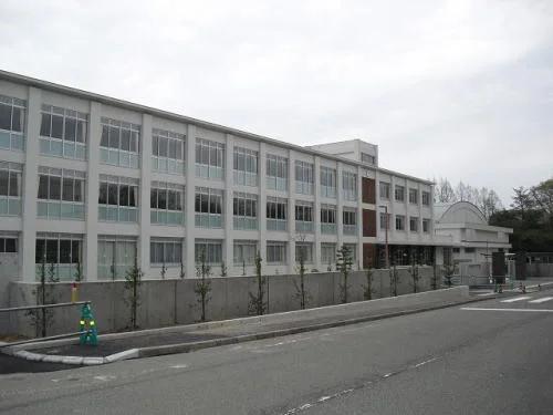 芦原中学校まで400m