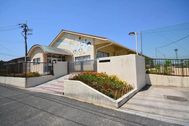 泉保育所まで240m