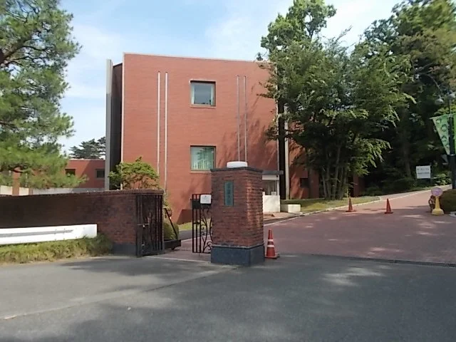 常磐大学まで1100m