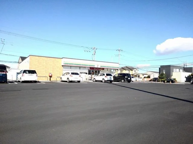 セブンイレブンまで400m