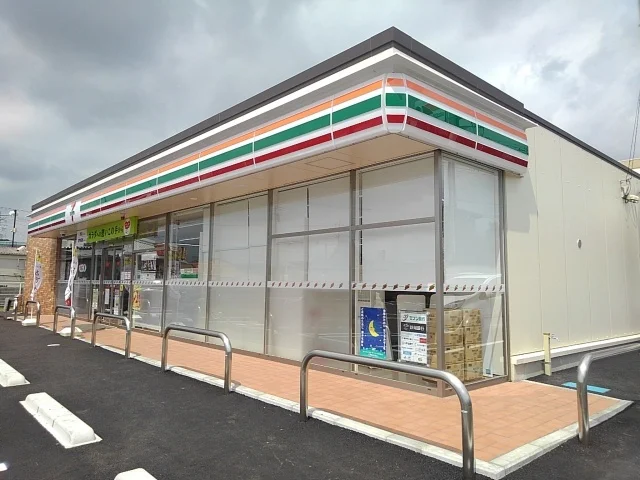 セブンイレブン　東阿幸地店まで800m