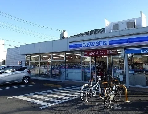 ローソンまで800m