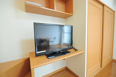 テレビ　(実際と異なる場合が御座います)