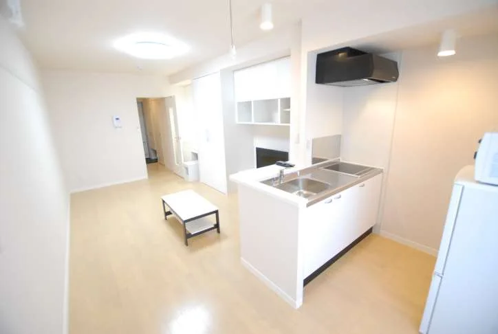 同タイプ写真の為、現況優先。