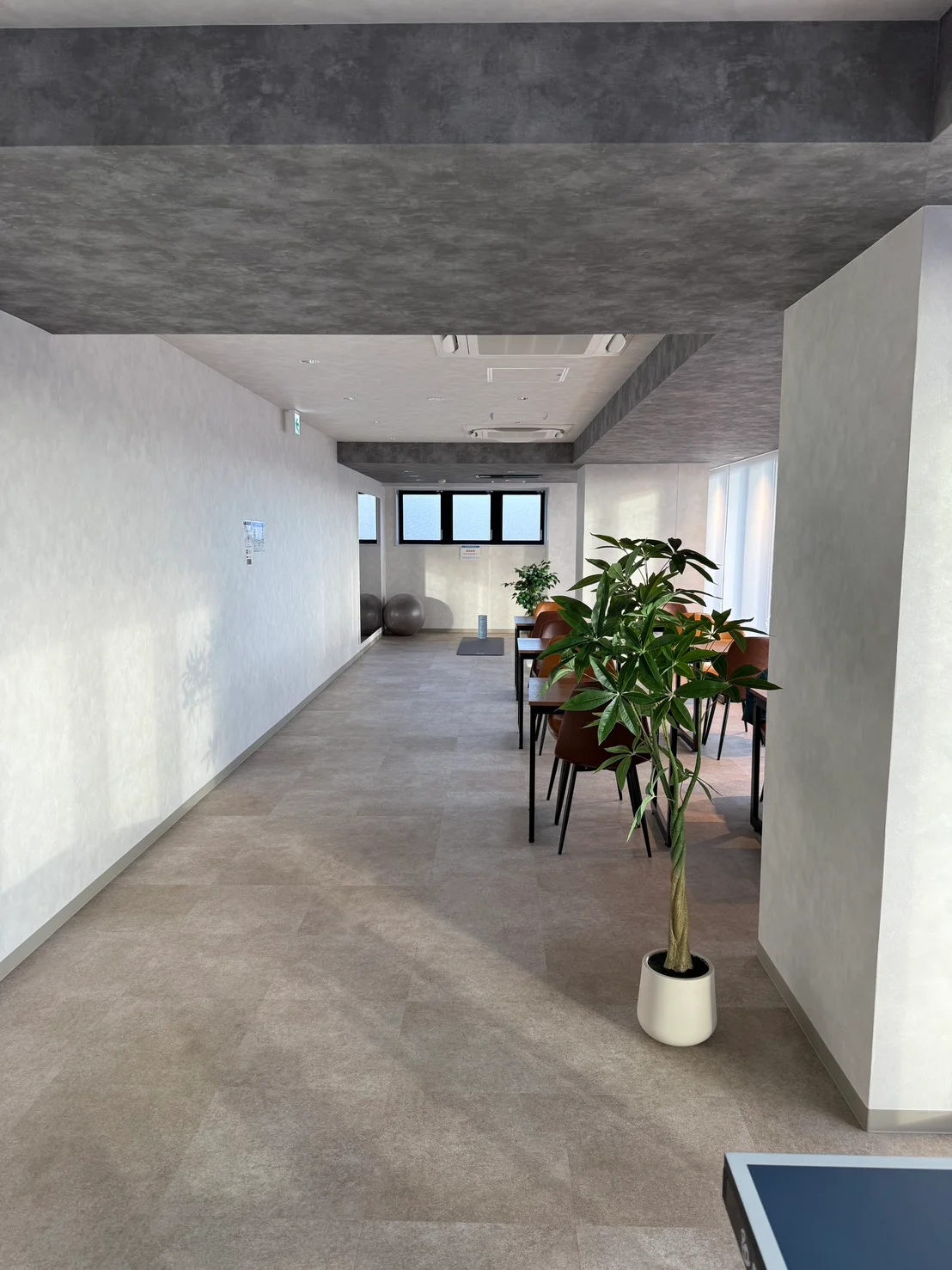 ワーキングラウンジ