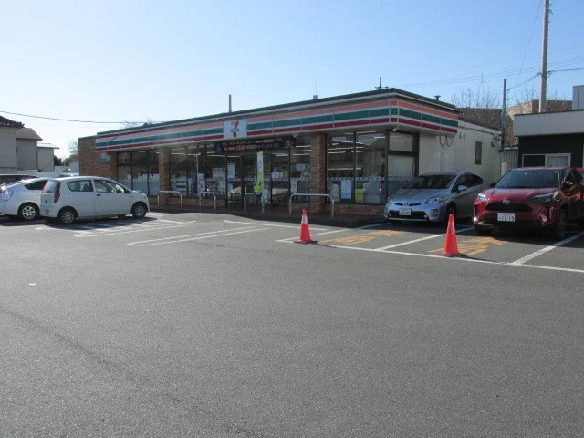 セブンイレブン宇都宮中戸祭店まで800m