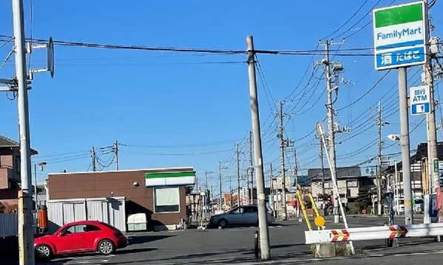 ファミリーマート市原姉崎店3フまで1000m