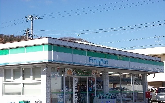 ファミリーマート 三島柳郷地店まで350m